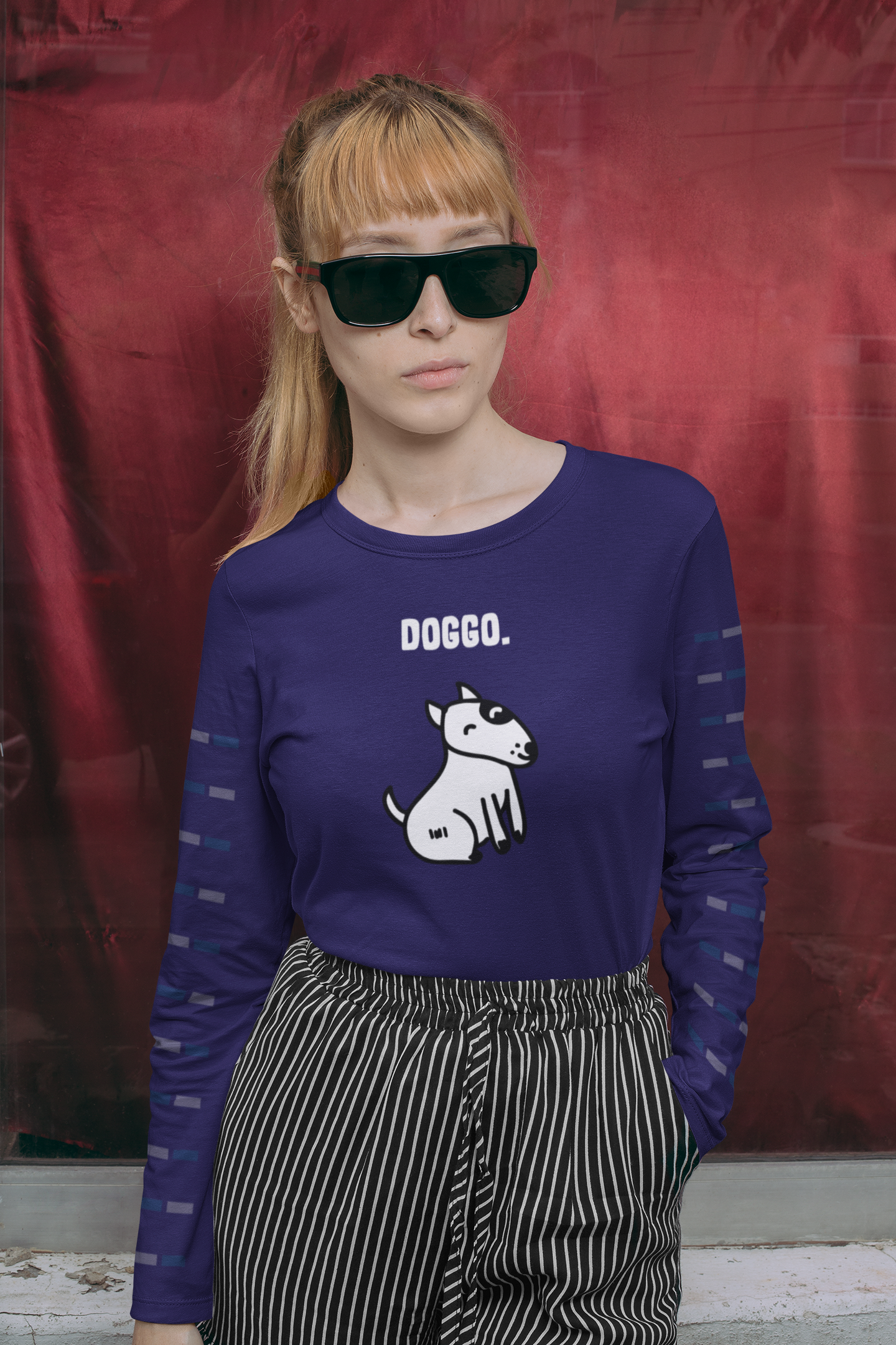 
                  
                    Floof Doggo Women's T-shirt
                  
                